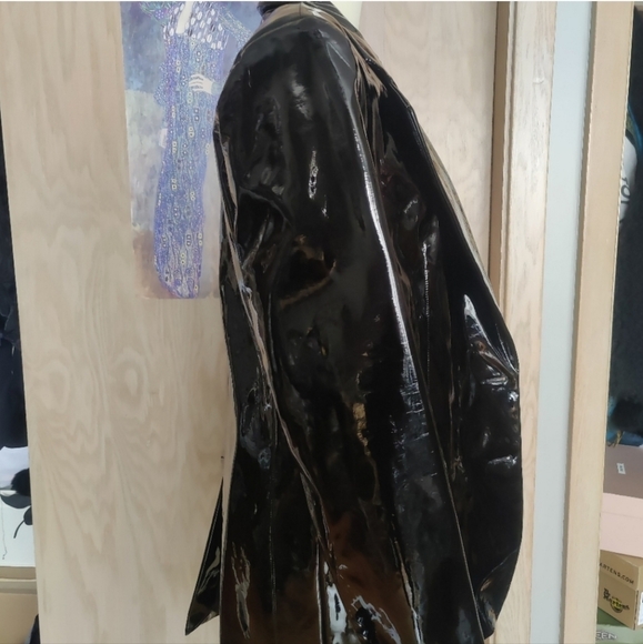 AFRM Agnes Oversized Vinyl Blazer in Noir Size M - Picture 4 of 7